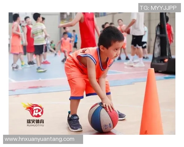 幼儿足球运动的多重益处与身心发展促进探讨